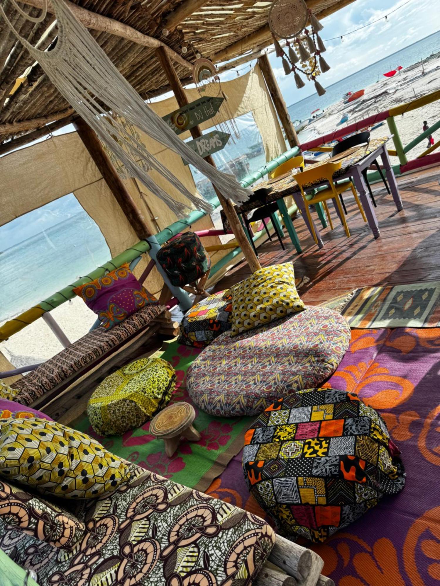 Furaha Beach Rooms Кендва Экстерьер фото